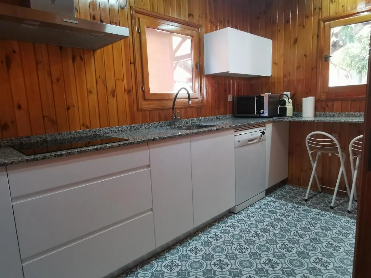 Bungalow Con Piscina Cerca De La Playa De Torre Del Mar Ideal Familias Velez Malaga