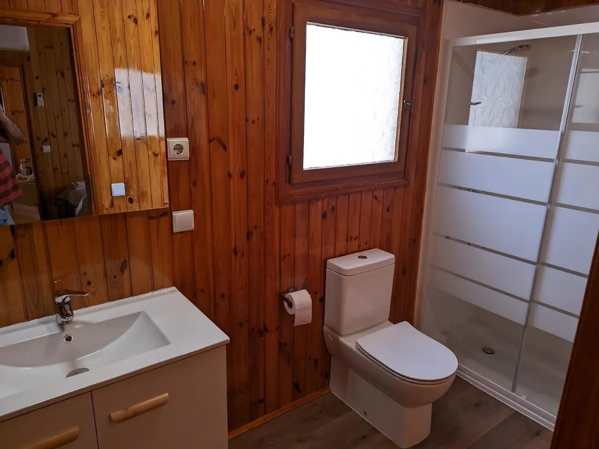 Bungalow Con Piscina Cerca De La Playa De Torre Del Mar Ideal Familias Velez Malaga 0*,  Spagna