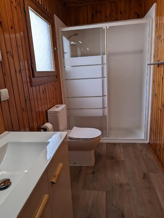 Bungalow Con Piscina Cerca De La Playa De Torre Del Mar Ideal Familias Velez Malaga 0*,