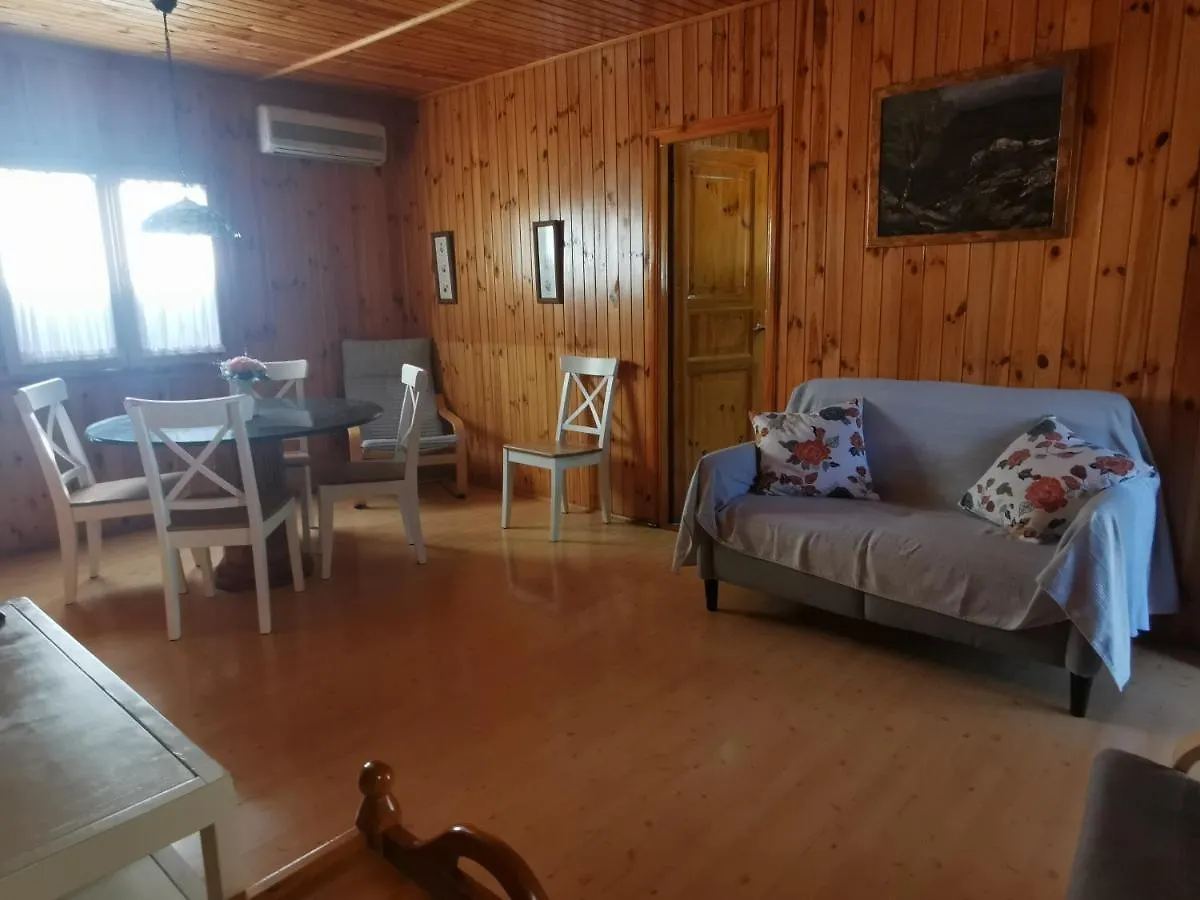 Bungalow Con Piscina Cerca De La Playa De Torre Del Mar Ideal Familias Velez Malaga Holiday home